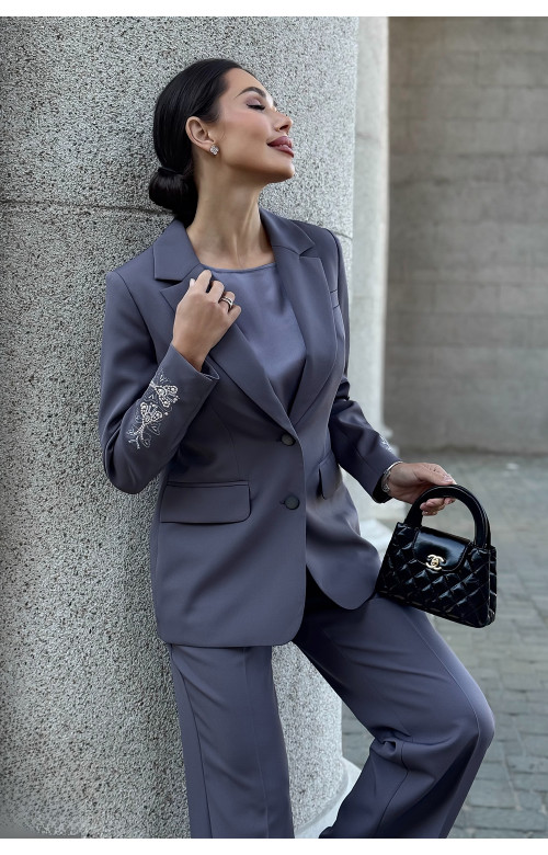 Костюм/URS Костюм/URS