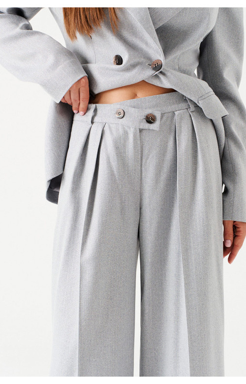 Костюм/ELLETTO Костюм/ELLETTO