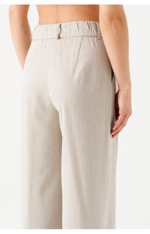 Костюм/ELLETTO Костюм/ELLETTO